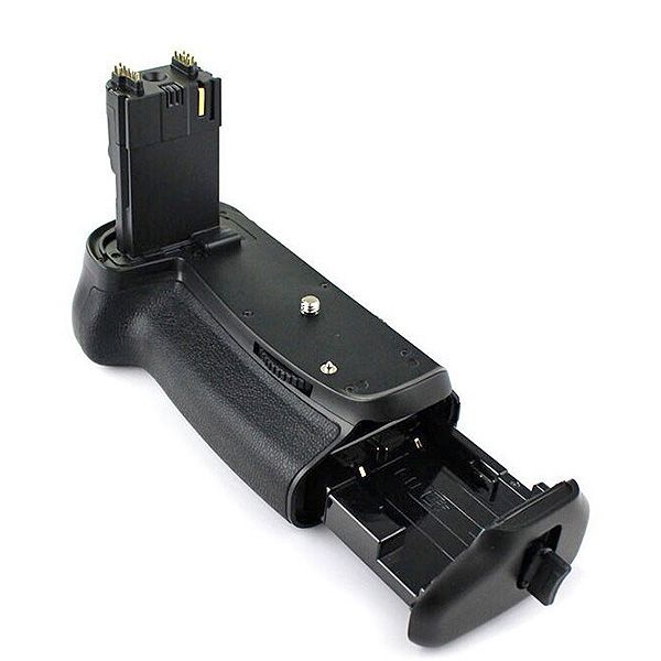 Meike MK-70D Battery Grip - 2