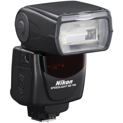 Nikon SB-700 - 1